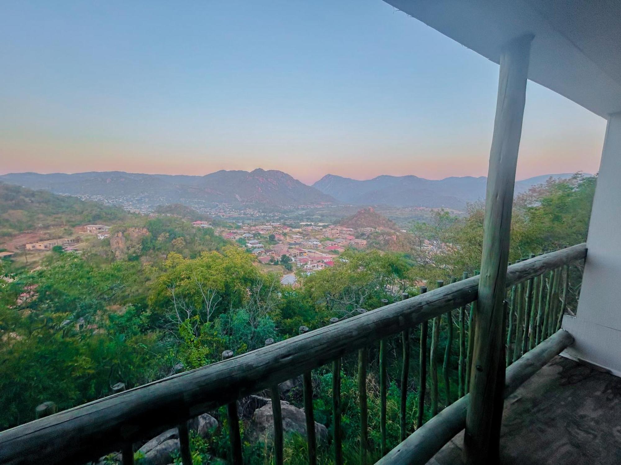 View Inn Exclusive Lodge Mbombela Kültér fotó